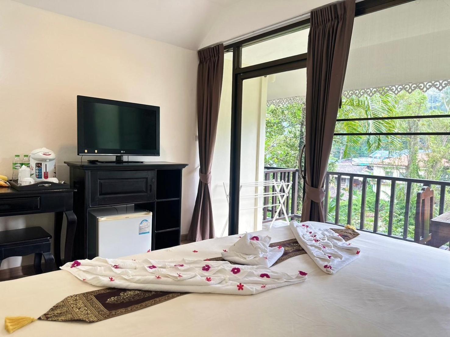 קו צ'אנג Chang Cliff Resort מראה חיצוני תמונה